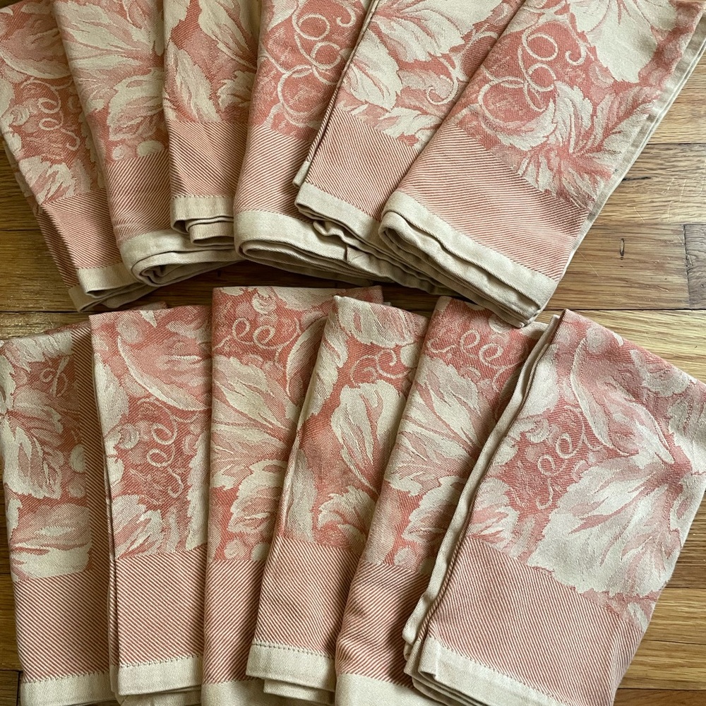 Lot Of 12 Matching Cloth Dinner Napkins, Vietri Made In Italy 18x18 Floral